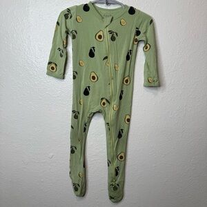 Kyte Baby Avocado Footed Zip Up Sleeper Size 12-18 Months